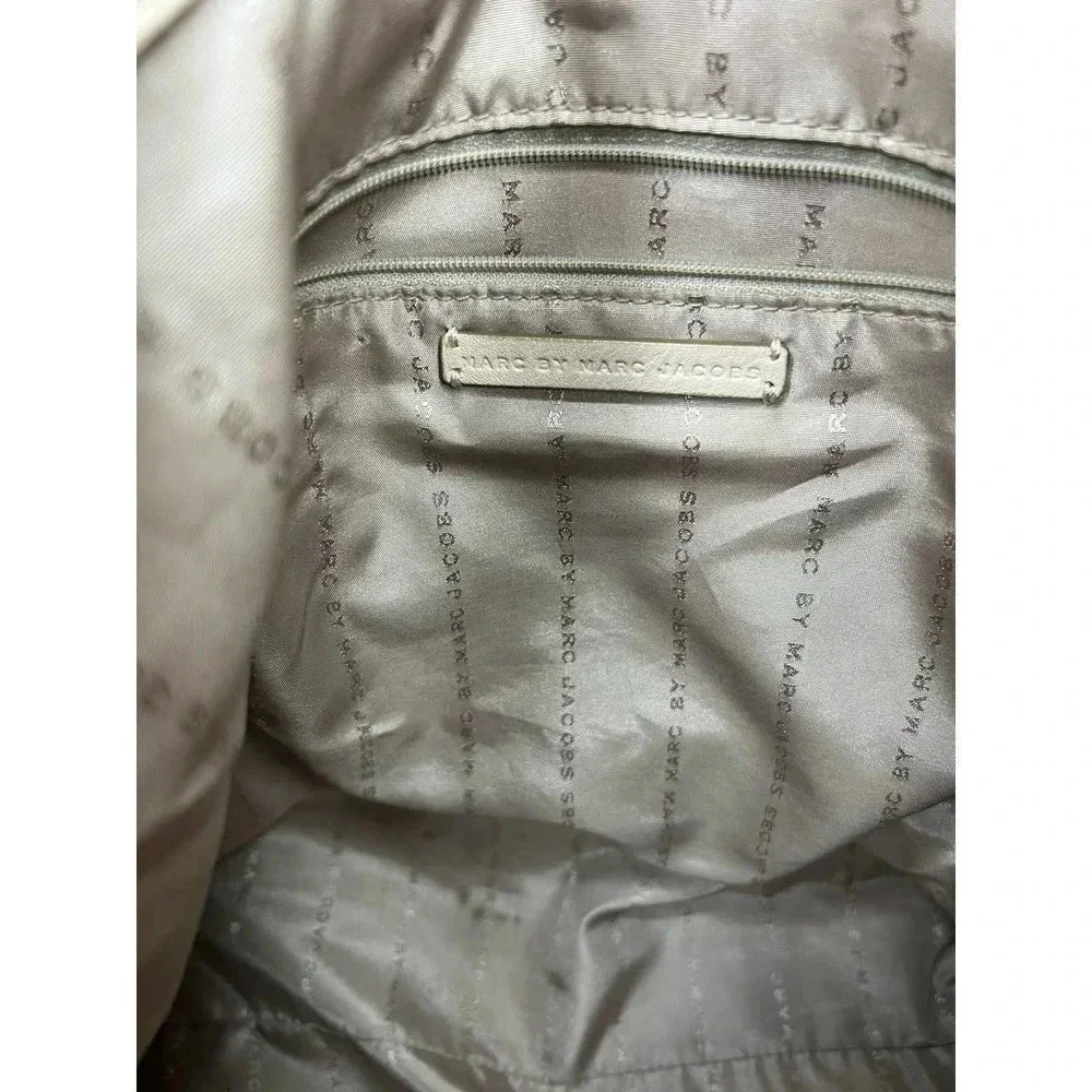 Marc by Marc Jacobs shoulder bag.